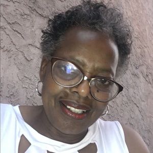 Meet your Posher, Marilyn